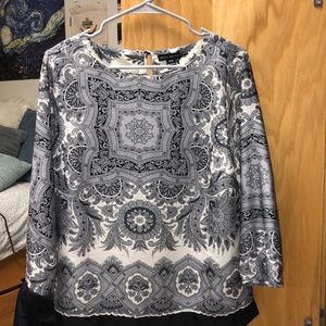 Long sleeve dress shirt